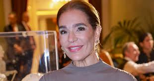 Raquel Bollo sale en defensa de su hijo Manuel Cortés tras su derrumbe por  Gloria Camila: “Cuando dos personas tienen un cariño especial de muchos  años, hay muchos códigos”