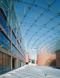 Concorreva allo sviluppo di commercio e industria e partecipava a iniziative di pubblica utilità. Banca Popolare Di Lodi Renzo Piano Building Workshop Renzo Piano Fachada Vidrio Arquitectura