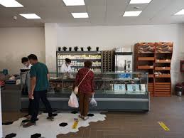 Neamt află codul poştal imagine din satelit. ProspeÈimea Produselor Marca Tce 3 Brazi La Targu NeamÈ Magazin Deschis Pe Strada Cuza VodÄ C