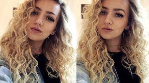 Perfect corkscrew curls + all you need to know. Tight Curls Hair Tutorial With A Curling Wand Youtube