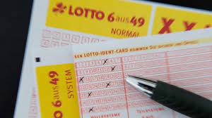 Wie hoch die gewinnchancen sind egal ob traumauto, ein eigenheim oder eine weltreise: Lottozahlen Vom 02 09 2017 Lotto Am Samstag Samt Quoten Gewinnzahlen Hier News De