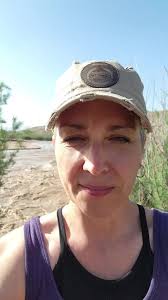 Ronai Brumett (@heyitsronai)