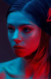 20 Colored Gel Photography Examples Richpointofview Studio Photography Lighting Neon Photography Portrait Photography