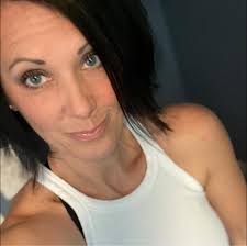 Looking for a new stylist in Michigan for bob haircut and grey cover color