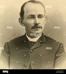 Samuel Pike's Instagram, Twitter & Facebook