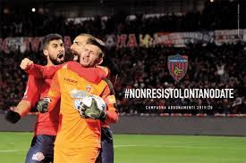 Check out other logos starting with c! Non Resisto Lontano Da Te Nuova Campagna Abbonamenti Cosenza Calcio