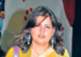 Capturing moments of college life