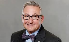 REC's CEO Announces Retirement, Board Names Successor