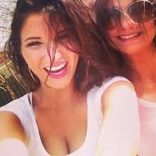 Trisha Giles's Instagram, Twitter & Facebook