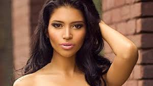 How To Find The Best Bandeau Swimsuit For Your Body Type