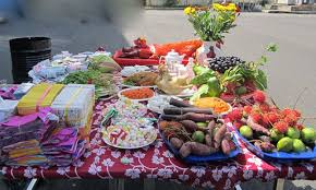 Mâm cúng rằm tháng 7 trong nhà, ngoài ...