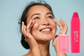 Tried and Tested Game-Changing Makeup Tricks