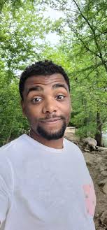 Hello, my daughter, 24 yrs old, is looking for a flat/room in Utrecht for  her master, from September to January. She is now in Germany attending her  1st year at the university