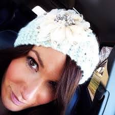 Jennifer Kindt's Instagram, Twitter & Facebook