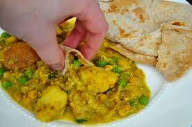 Roti Pakistani Roti Part 4 What To Eat With Roti Spiced Potatoes And Pakistan Food Soul Food Roti