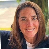 Tammy Meikle's Instagram, Twitter & Facebook