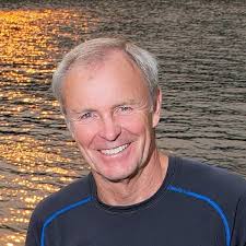 Paddling the Columbia: A Guide to All 1200 Miles of Our Scenic and  Historical River by John Roskelley (2014) Paperback: JohnRoskelley:  Amazon.com: Books