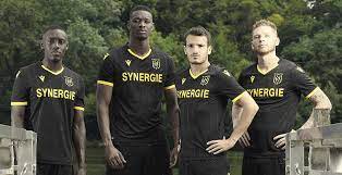 Mes tweets n'engagent que moi. Fc Nantes 20 21 Away Kit Released Footy Headlines