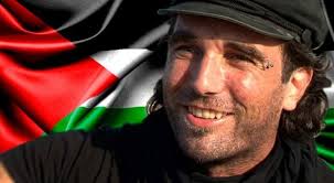 Oggi non riconoscerebbe questa ue disumana. Sette Anni Senza Vik Vittorio Arrigoni Restiamo Umani Video Prima Lecco