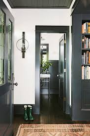 Benjamin moore super white creates a clean canvas that's perfect for walls where you plan to hang a lot of art, says baltimore designer laura hodges, who used it in. White Walls Contrasting Molding Heaven Juniper Home