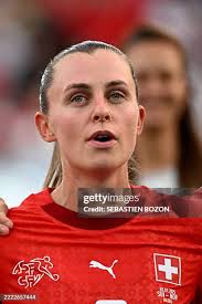 20,090 Noelle Did Photos & High Res Pictures