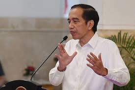 Salam bagimu sekalian selamat hari natal dan tahun baru. Ucapkan Selamat Natal Jokowi Pandemi Beri Banyak Pelajaran
