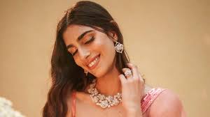 This is how the era of the Indian 'fashion designer' began