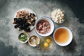 Combine 1 ¼ cups milk of choice (almond, soy, rice, low fat coconut) with 1 tablespoon + ¾ teaspoon vinegar and let it rest for 5 minutes before using. Authentic Hot And Sour Soup é…¸è¾£æ±¤ Omnivore S Cookbook