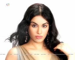 Adah Sharma size: HD wallpaper