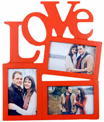 Irrespective of whether people like clicking photos or not, everyone loves photographs. Archies Collage Frames Plastic Wall Hanging Red Collage Photo Frame Pack Of 1 Buy Archies Collage Frames Plastic Wall Hanging Red Collage Photo Frame Pack Of 1 At Best Price
