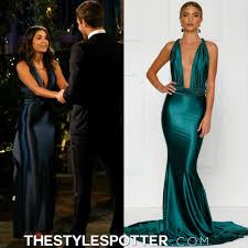 Hannah Ann Sluss The Bachelor Season 24 Episode 1 Alamour The Label Lena Gown In Emerald 279 99 View All Looks F In 2020 Prom Outfits Satin Maxi Dress Gowns