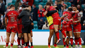 Début du match top14 la rochelle /toulouse. Toulouse Edge 14 Man La Rochelle For Fifth European Cup