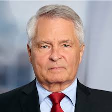 Bill Capps's Instagram, Twitter & Facebook