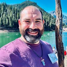 Who can provide affordable wedding photography services in Idaho Falls