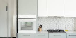 how to clean kitchen cabinets so the