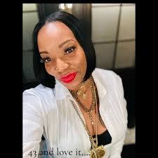 Rhonda Barham's Instagram, Twitter & Facebook