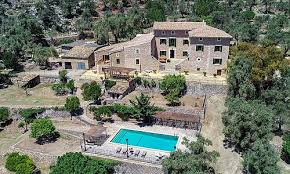 Se pueden clasificar como un son, una tipología de jardín específica de mallorca, de herencia hispanoárabe. Jardines De Alfabia Garten Von Alfabia