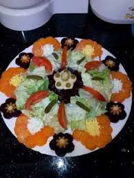 Decoration De Salade Food Decoration Food Garnishes Buffet Food