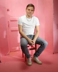 Prudish Putins crackdown on debauchery continues as SECOND man who wore  nothing but a SOCK at club arrested | The Sun HD phone wallpaper