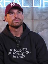 Calvin Kleinen: Alle News & Infos