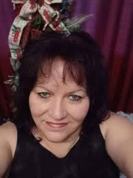 I wondered if you would be interested in clean towels and sheets. I have  been clearing out my parents house, and would rather give these towels and  sheets to a local pet