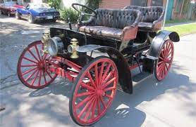 1908 Tudhope Mcintrye Was A Canadian American Hybrid Motor Car Motor Car Hybrid Car Vintage Cars