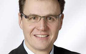 Peter Bollinger's Instagram, Twitter & Facebook