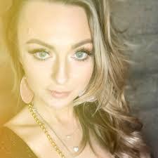 Lacey Reed's Instagram, Twitter & Facebook