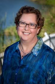 Congratulations to our June Oyster Rock Star of the Month, Linda! Linda is  usually the one who gathers all the nominations (from staff & colleagues)  and brings them to the Executive Committee