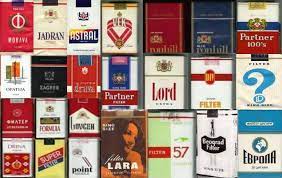 MIRIS PROSLOSTI - U SFR Jugoslaviji proizvodilo se čak 145 brendova  cigareta, a najčuvenije su se OKRETALE NAOPAKO. Evo i zašto... Jugoslavija  je imala čak 15 fabrika duvana koje su proizvodile nevjerovatnih
