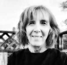 Artist Gallery: Sandra Lambert