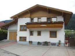 Het wordt omringd door het dachsteinmassief. Ferienwohnung Dirlinger In Schladming Austria Lets Book Hotel