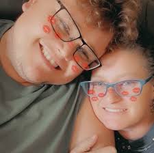 Can someone please tell the person revving their engine at night to be  quiet?