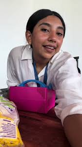 Mano De Obra Por Una Guirnalda De Globos